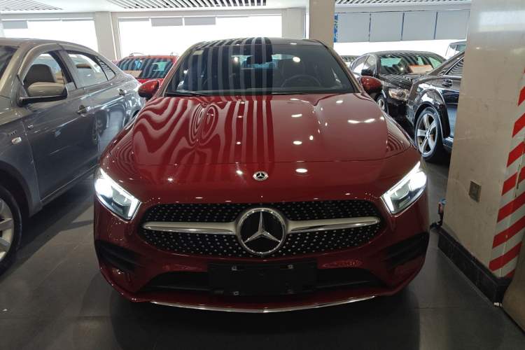 Used Mercedes-Benz A-Class 2021 A 200 L Sport Sedan Fashion Model Front