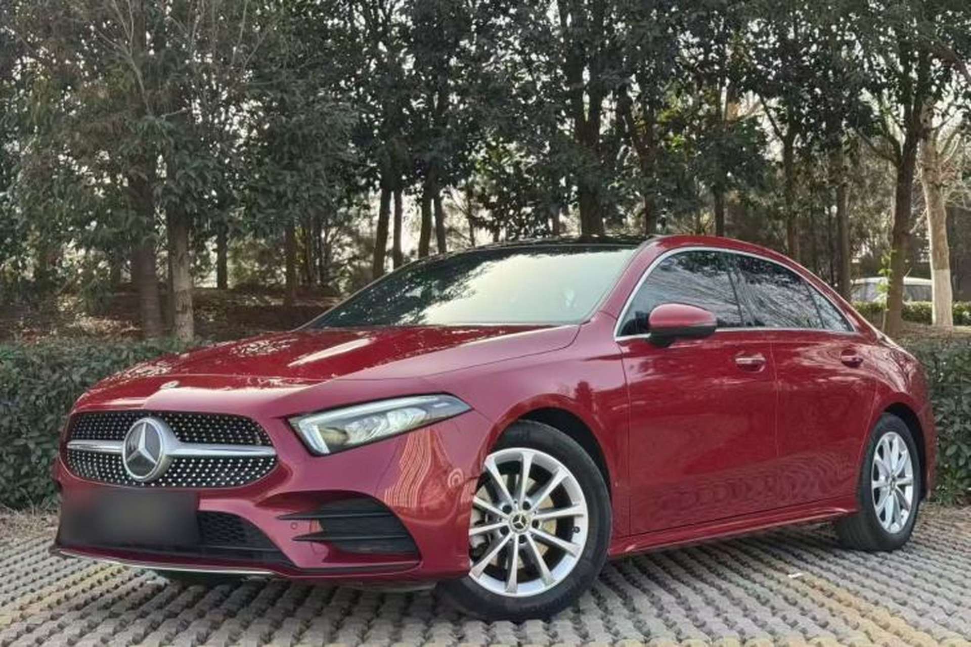 Used Mercedes-Benz A-Class 2021 A 200 L Sport Sedan Fashion Model Front Left 45 Deg