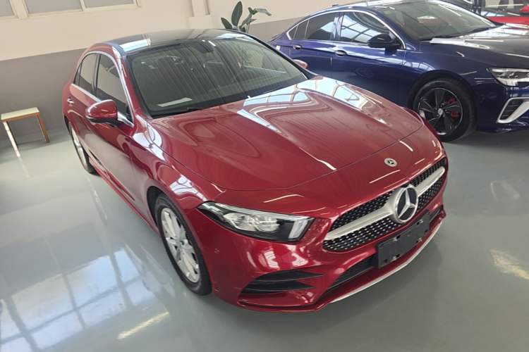 Used Mercedes-Benz A-Class 2021 A 200 L Sport Sedan Fashion Model Front Right 45 Deg