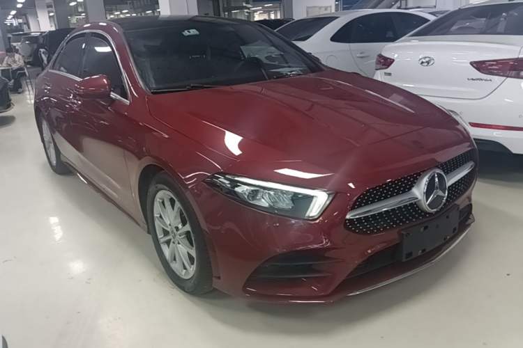 Used Mercedes-Benz A-Class 2021 A 200 L Sport Sedan Fashion Model Front Right 45 Deg