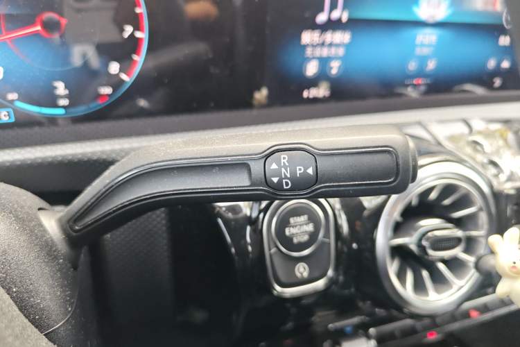 Used Mercedes-Benz A-Class 2021 A 200 L Sport Sedan Fashion Model Gear Lever
