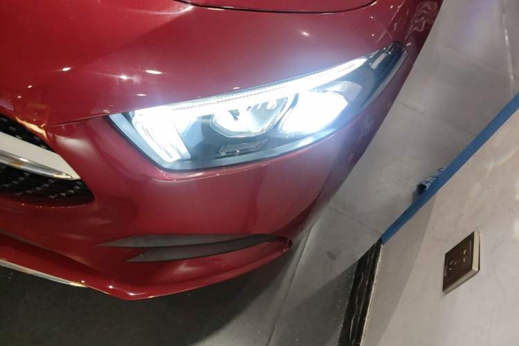 Used Mercedes-Benz A-Class 2021 A 200 L Sport Sedan Fashion Model Left Front Headlight