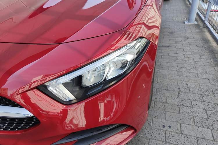 Used Mercedes-Benz A-Class 2021 A 200 L Sport Sedan Fashion Model Left Front Headlight