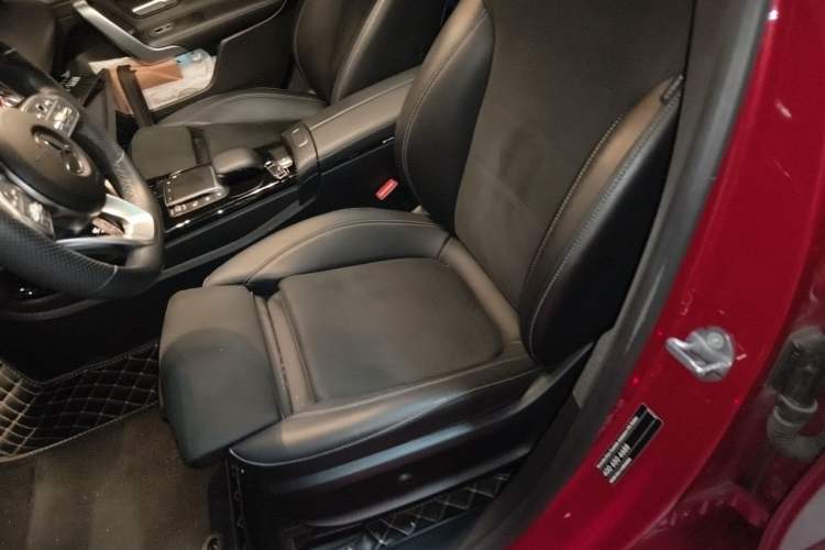 Used Mercedes-Benz A-Class 2021 A 200 L Sport Sedan Fashion Model Left Front Seat