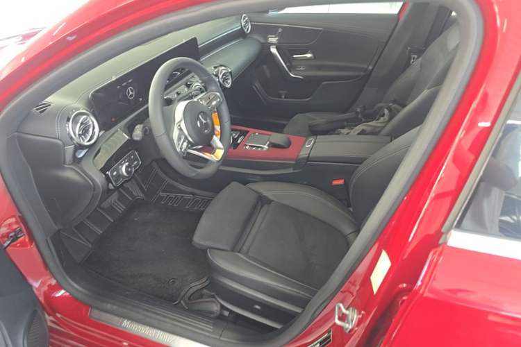 Used Mercedes-Benz A-Class 2021 A 200 L Sport Sedan Fashion Model Left Front Seat