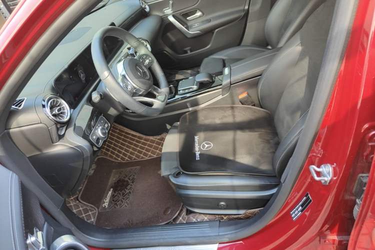 Used Mercedes-Benz A-Class 2021 A 200 L Sport Sedan Fashion Model Left Front Seat