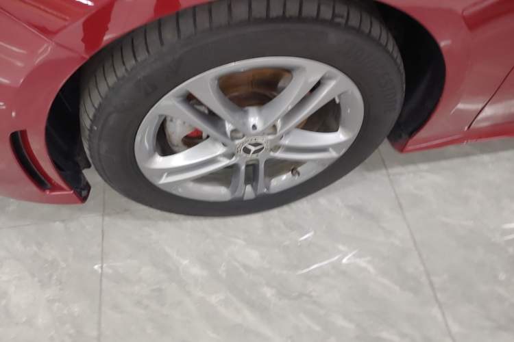 Used Mercedes-Benz A-Class 2021 Restyled A 180 L Sport Sedan Left Front Wheel Hub