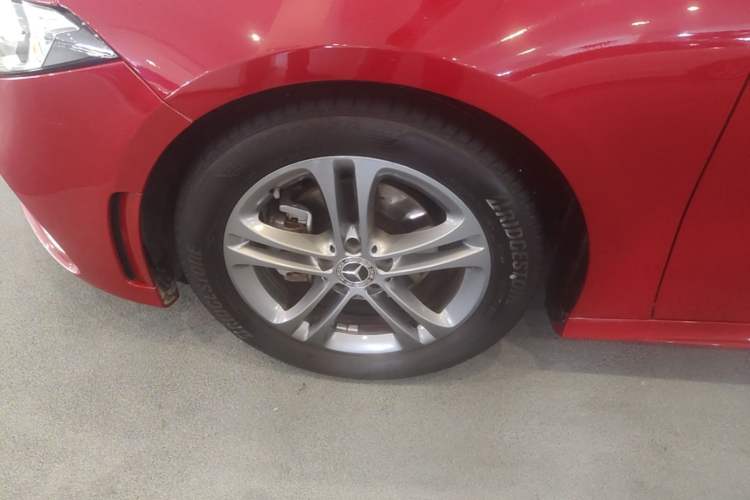 Used Mercedes-Benz A-Class 2021 Restyled A 180 L Sport Sedan Left Front Wheel Hub