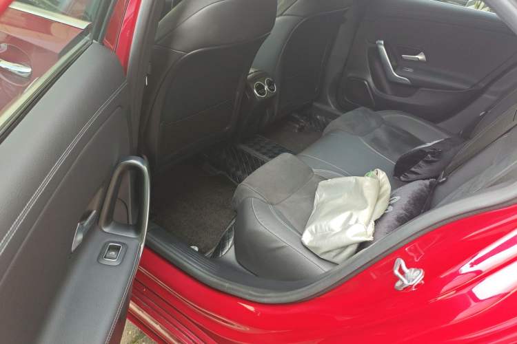 Used Mercedes-Benz A-Class 2021 A 200 L Sport Sedan Fashion Model Left Rear Seat