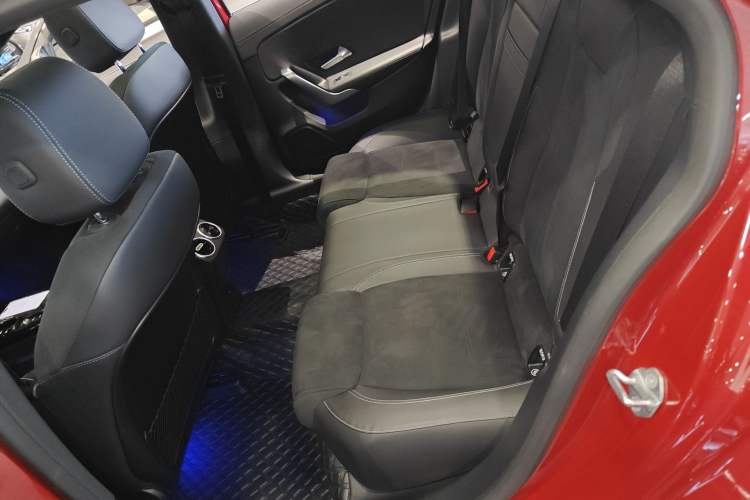 Used Mercedes-Benz A-Class 2021 A 200 L Sport Sedan Fashion Model Left Rear Seat