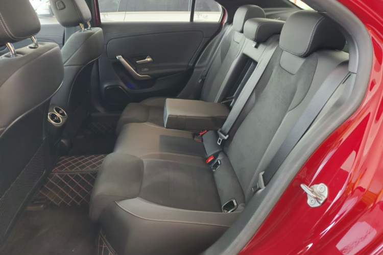 Used Mercedes-Benz A-Class 2021 A 200 L Sport Sedan Fashion Model Left Rear Seat