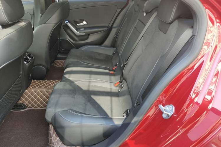 Used Mercedes-Benz A-Class 2021 A 200 L Sport Sedan Fashion Model Left Rear Seat
