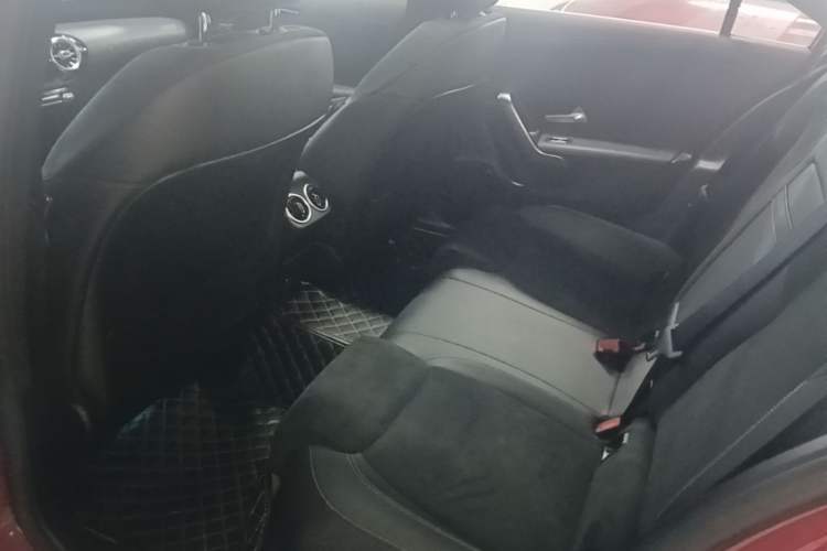 Used Mercedes-Benz A-Class 2021 A 200 L Sport Sedan Fashion Model Left Rear Seat