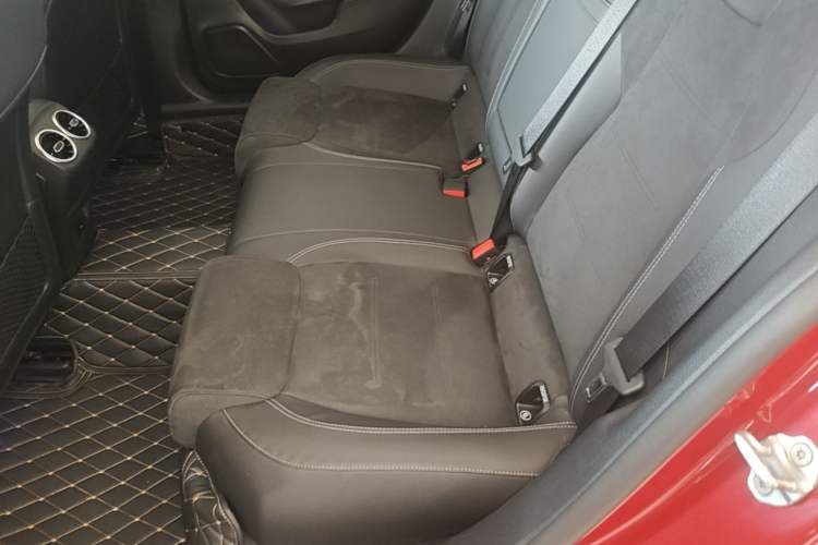 Used Mercedes-Benz A-Class 2021 A 200 L Sport Sedan Fashion Model Left Rear Seat