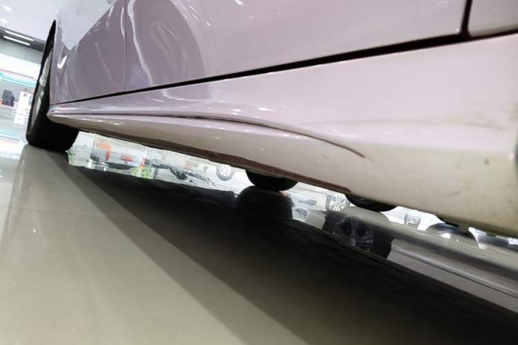 Used Mercedes-Benz A-Class 2021 A 200 L Sport Sedan Fashion Model Left Side Sill