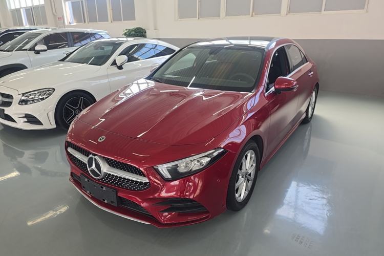 Used Mercedes-Benz A-Class 2021 A 200 L Sport Sedan Fashion Model Guazi used car, China used car export, Used car for sale, Used Mercedes-Benz cars, Cheapest cars for sale