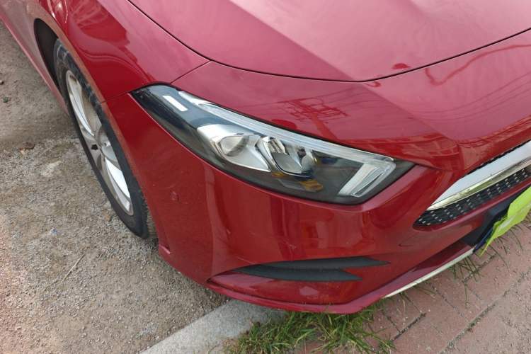 Used Mercedes-Benz A-Class 2021 A 200 L Sport Sedan Fashion Model Right Front Headlight