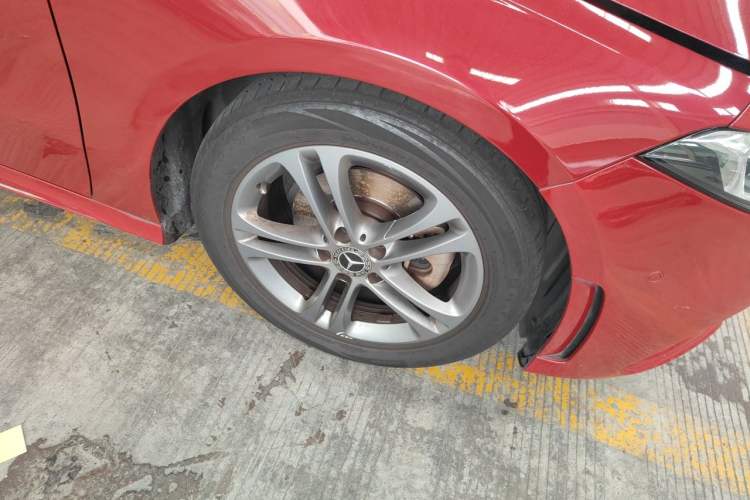 Used Mercedes-Benz A-Class 2021 Restyled A 180 L Sport Sedan Right Front Wheel Hub