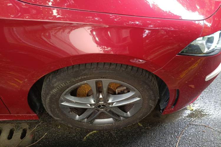 Used Mercedes-Benz A-Class 2021 Restyled A 180 L Sport Sedan Right Front Wheel Hub