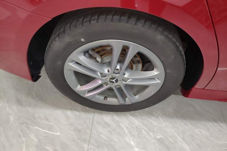 Used Mercedes-Benz A-Class 2021 Restyled A 180 L Sport Sedan Right Rear Wheel Hub