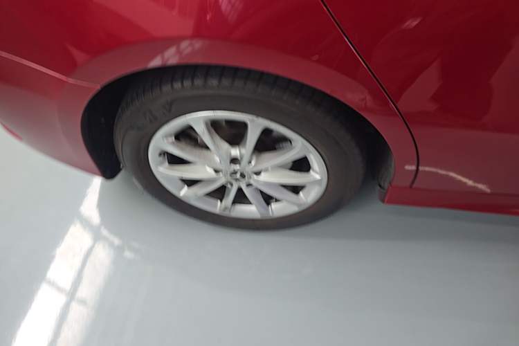 Used Mercedes-Benz A-Class 2021 A 200 L Sport Sedan Fashion Model Right Rear Wheel Hub