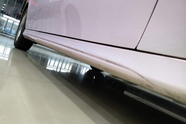 Used Mercedes-Benz A-Class 2021 A 200 L Sport Sedan Fashion Model Right Side Sill