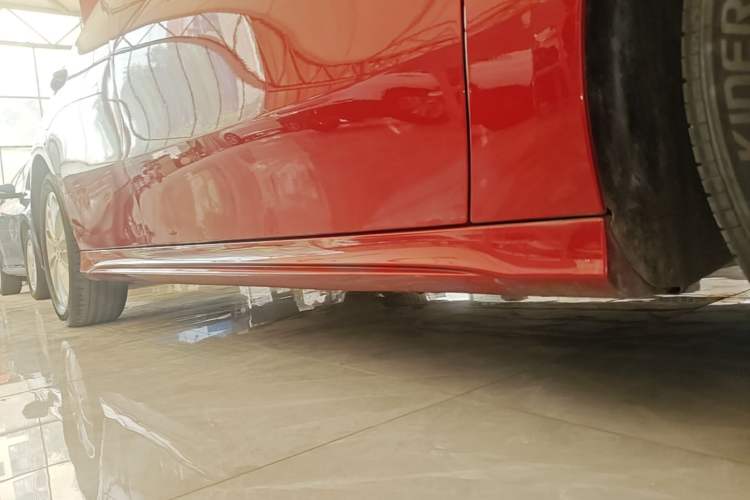 Used Mercedes-Benz A-Class 2021 A 200 L Sport Sedan Fashion Model Right Side Sill