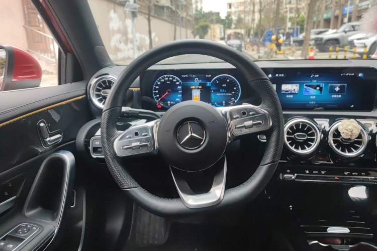 Used Mercedes-Benz A-Class 2021 A 200 L Sport Sedan Fashion Model Steering Wheel