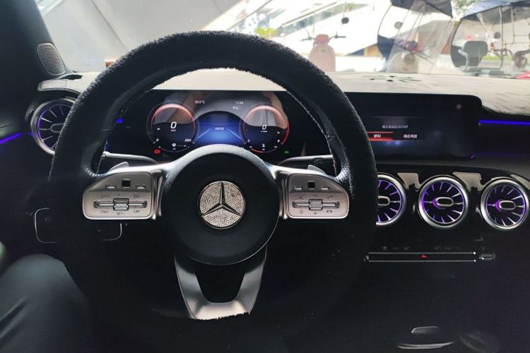 Used Mercedes-Benz A-Class 2021 A 200 L Sport Sedan Fashion Model Steering Wheel