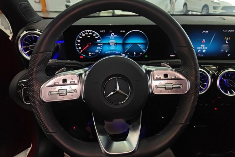 Used Mercedes-Benz A-Class 2021 A 200 L Sport Sedan Fashion Model Steering Wheel