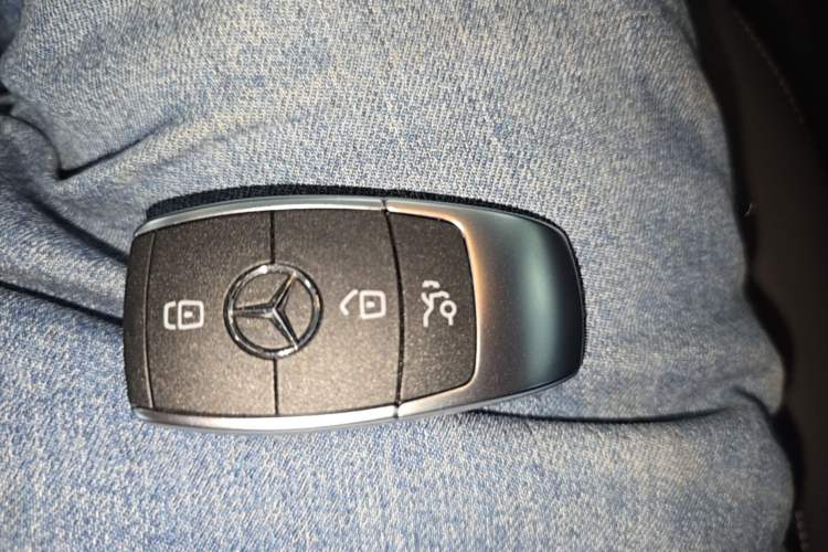 Used Mercedes-Benz A-Class 2021 A 200 L Sport Sedan Fashion Model Vehicle Key