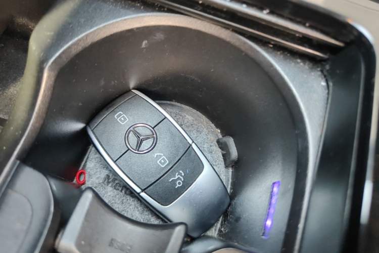 Used Mercedes-Benz A-Class 2021 A 200 L Sport Sedan Fashion Model Vehicle Key