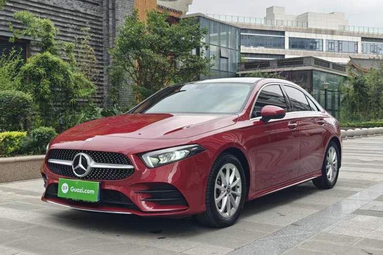 Mercedes-Benz A-Class 2021 A 200 L Sport Sedan Dynamic Model usata Guazi used car, China used car export, Used car for sale, Used cars, Cheapest cars for sale