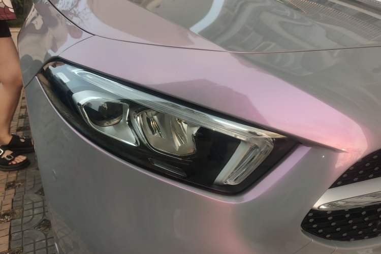 Used Mercedes-Benz A-Class 2021 A 200 L Sport Sedan Fashion Model Right Front Headlight