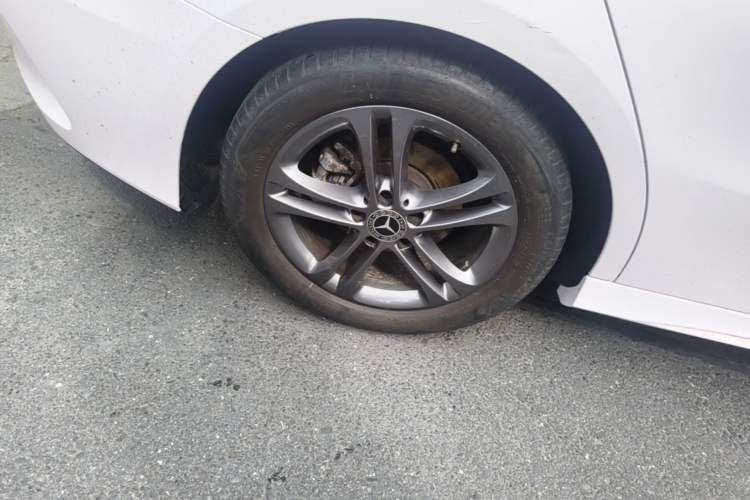 Used Mercedes-Benz A-Class 2021 Restyled A 180 L Sport Sedan Right Rear Wheel Hub
