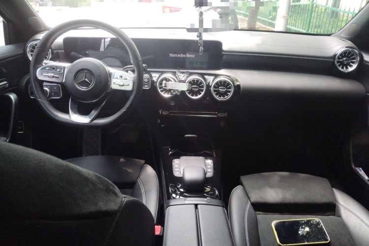 Used Mercedes-Benz A-Class 2021 A 200 L Sport Sedan Fashion Model Center Console