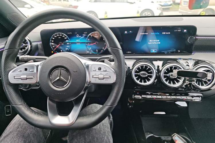 Used Mercedes-Benz A-Class 2021 A 200 L Sport Sedan Fashion Model Center Console