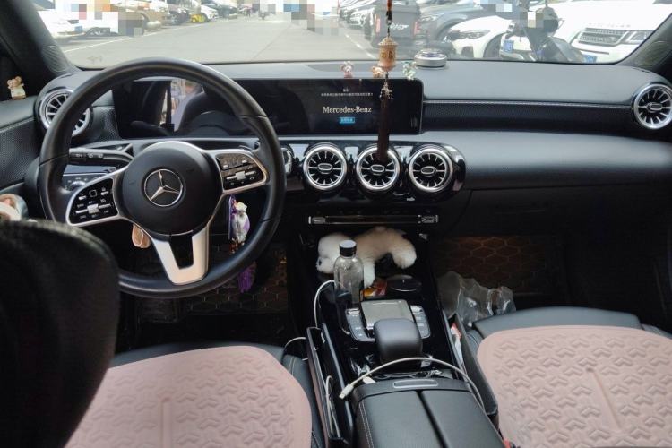 Used Mercedes-Benz A-Class 2021 A 200 Dynamic Edition Center Console