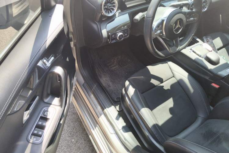 Used Mercedes-Benz A-Class 2021 A 200 L Sport Sedan Fashion Model Driver Seat