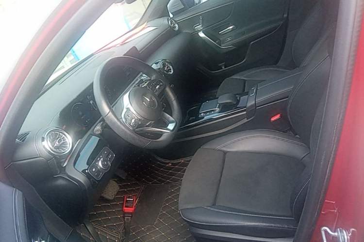 Used Mercedes-Benz A-Class 2021 A 200 L Sport Sedan Fashion Model Driver Seat
