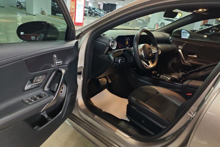 Used Mercedes-Benz A-Class 2021 A 200 L Sport Sedan Fashion Model Driver Seat