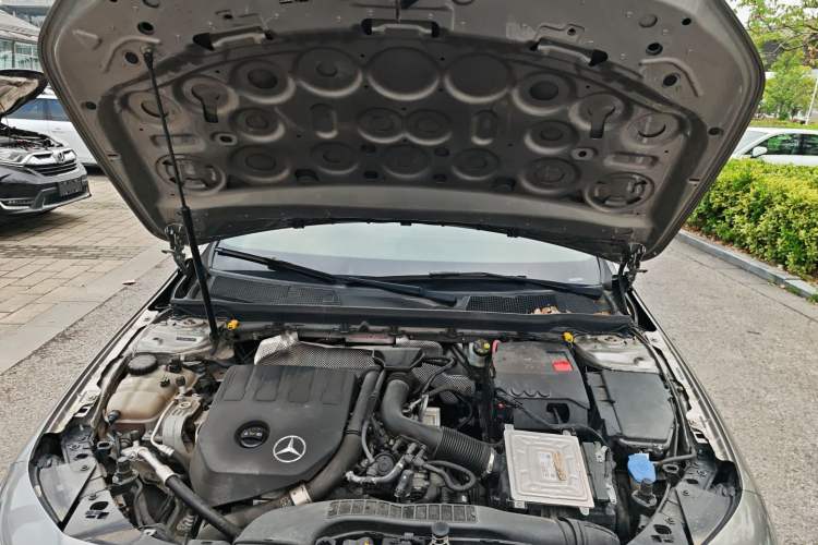 Used Mercedes-Benz A-Class 2021 A 200 L Sport Sedan Fashion Model Engine Bay