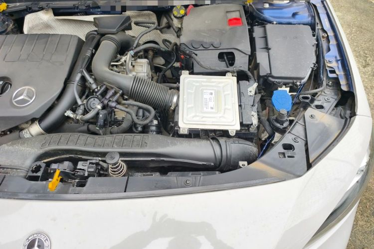 Used Mercedes-Benz A-Class 2021 A 200 L Sport Sedan Fashion Model Engine Bay Left