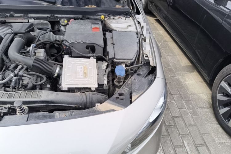Used Mercedes-Benz A-Class 2021 A 200 L Sport Sedan Fashion Model Engine Bay Left