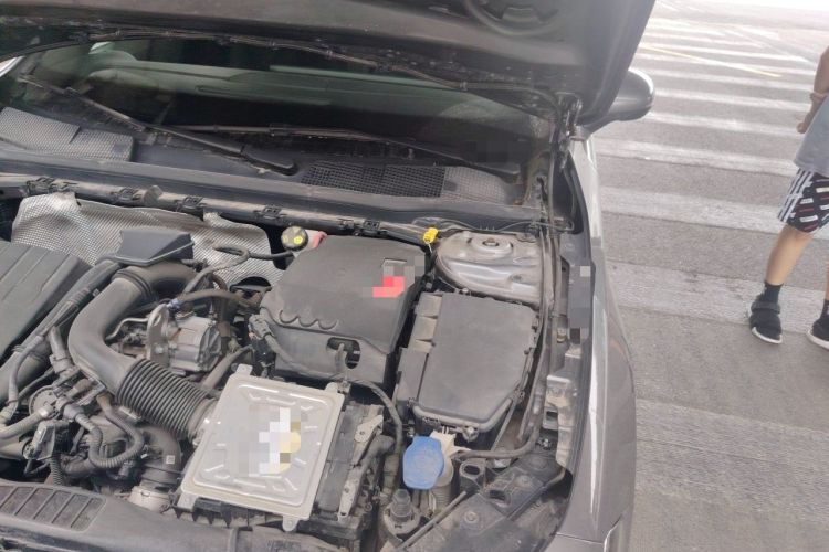 Used Mercedes-Benz A-Class 2021 A 200 L Sport Sedan Fashion Model Engine Bay Left