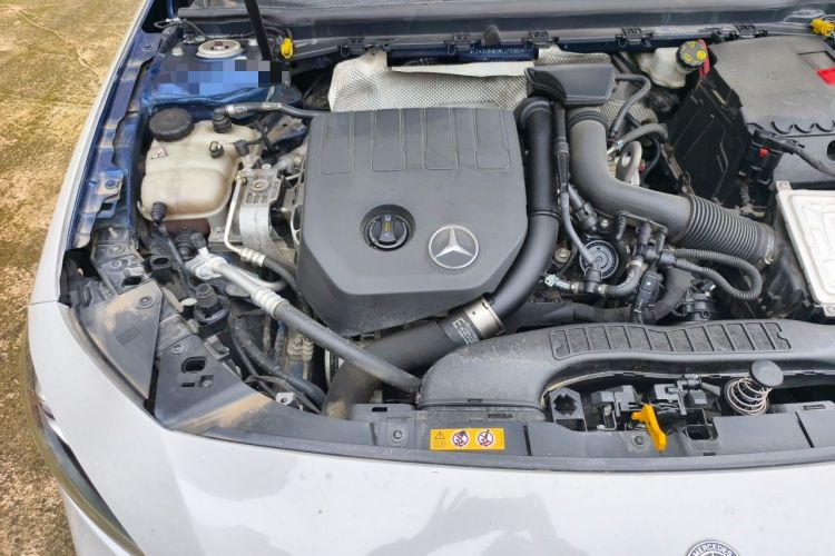 Used Mercedes-Benz A-Class 2021 A 200 L Sport Sedan Fashion Model Engine Bay Right