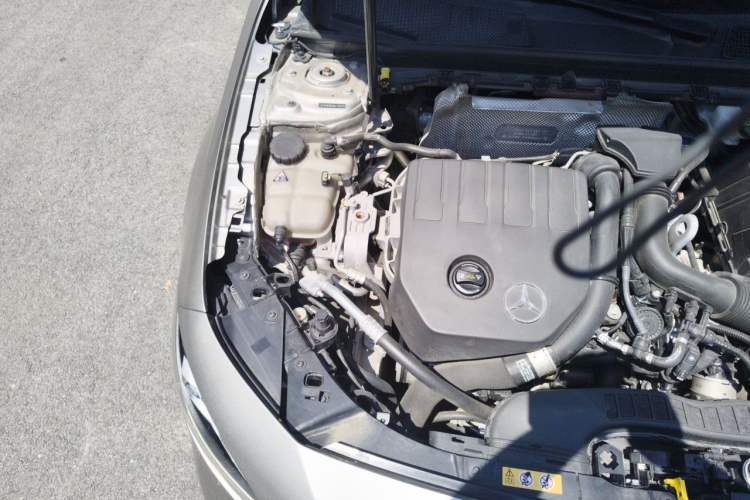 Used Mercedes-Benz A-Class 2021 A 200 L Sport Sedan Fashion Model Engine Bay Right