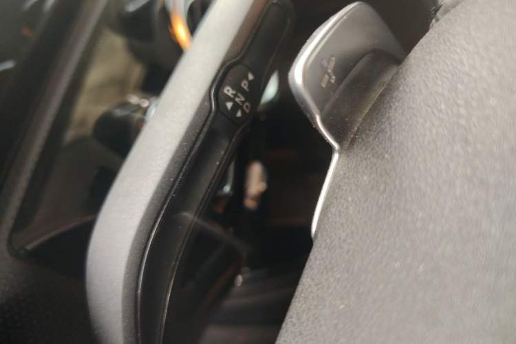 Used Mercedes-Benz A-Class 2021 A 200 L Sport Sedan Fashion Model Gear Lever