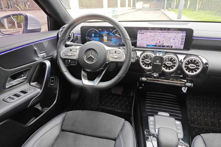 Used Mercedes-Benz A-Class 2021 A 200 L Sport Sedan Fashion Model Interior 2