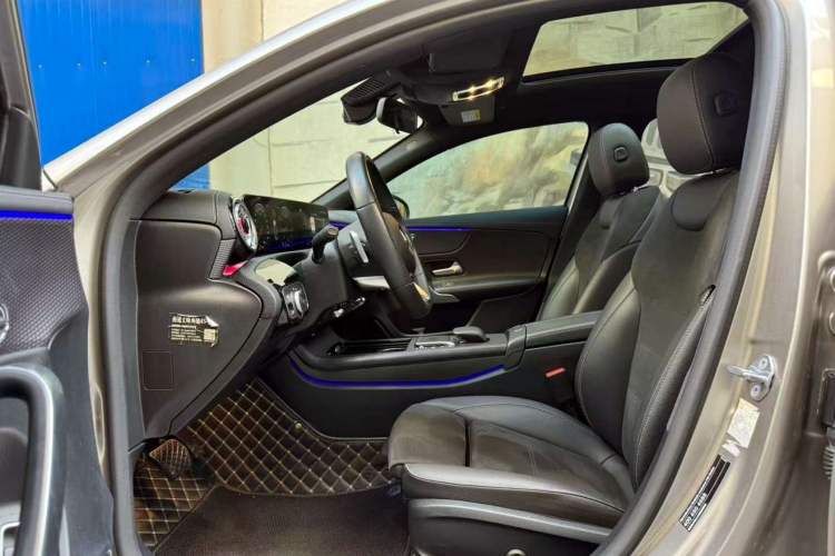 Used Mercedes-Benz A-Class 2021 A 200 L Sport Sedan Fashion Model Interior 5
